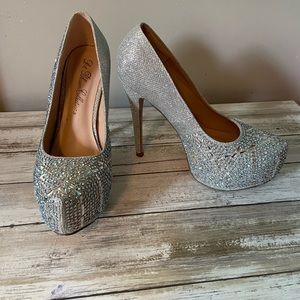 De Blossom Collection Silver Heel Pump